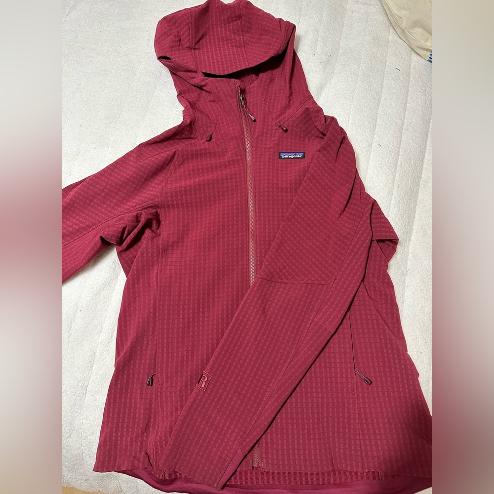 Patagonia jacket wine color